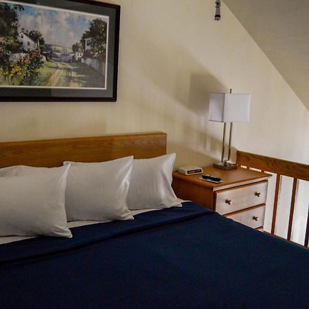 The Landing Resort Egg Harbor Room photo